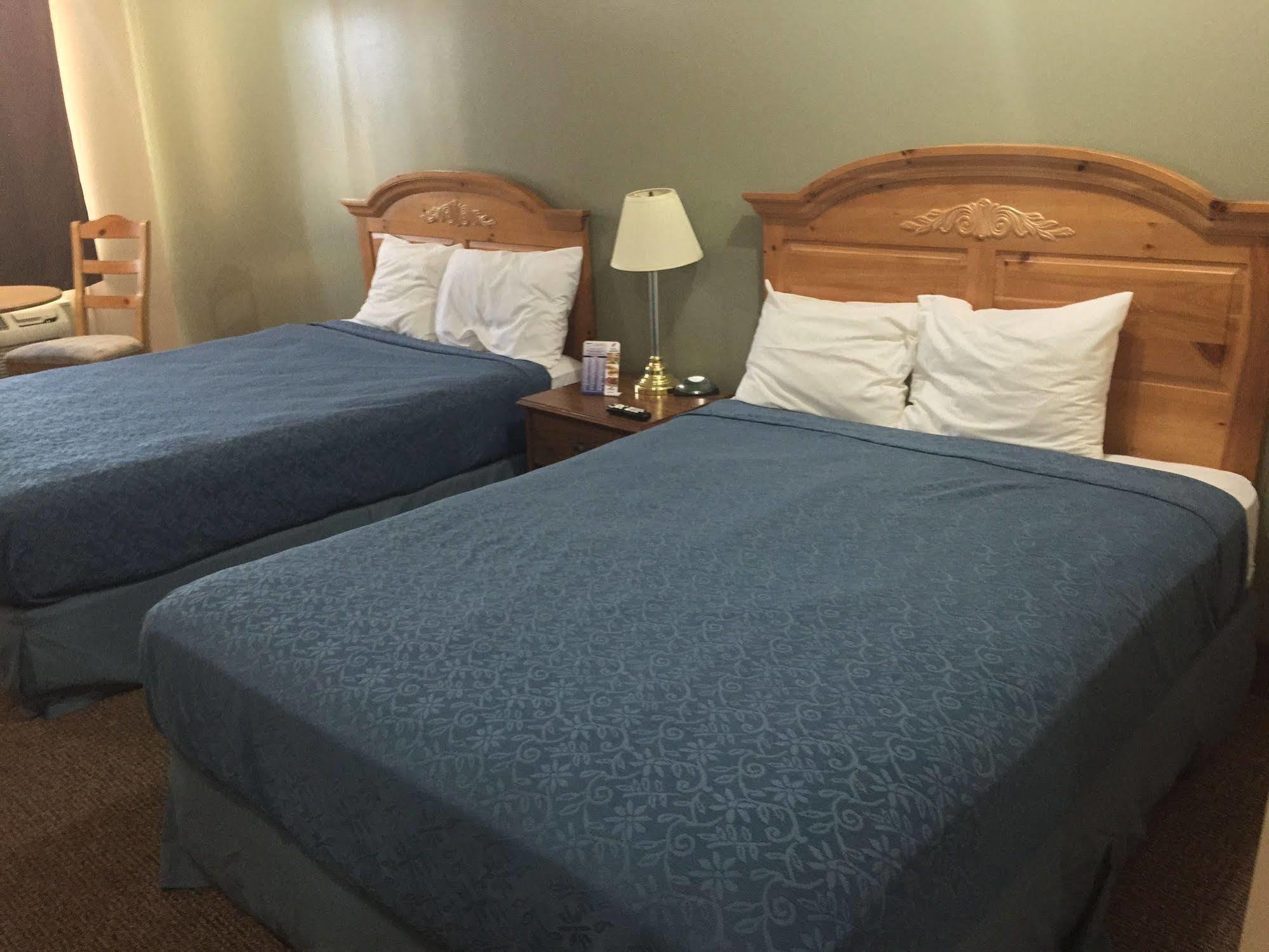 Western Inn South Kearney Dış mekan fotoğraf